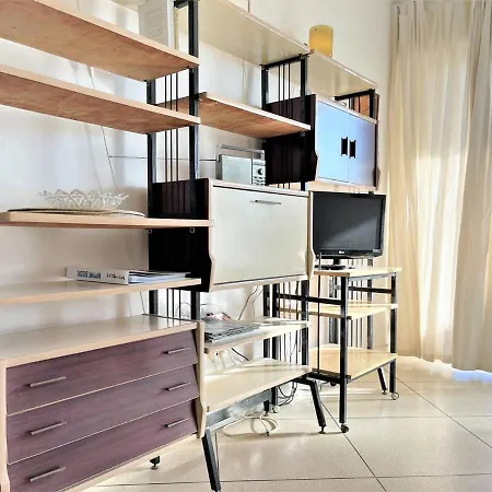 Apartmán T2 Avec Parking Au Lavandou, Pieds Dans L'eau - Fr-1-251-210 Le Lavandou
